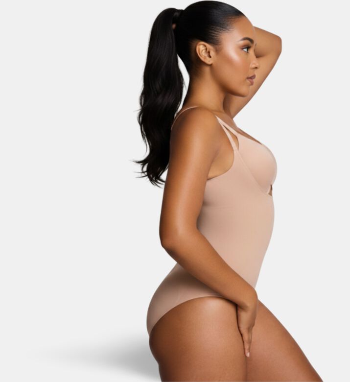 Spanx Bodysuit, Model View
