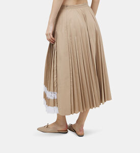 تنورة قطنية بطيّات دانتيل