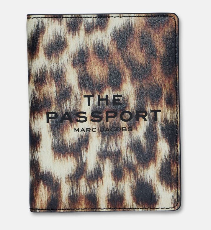 Marc Jacobs Case The Passport, Packshot View