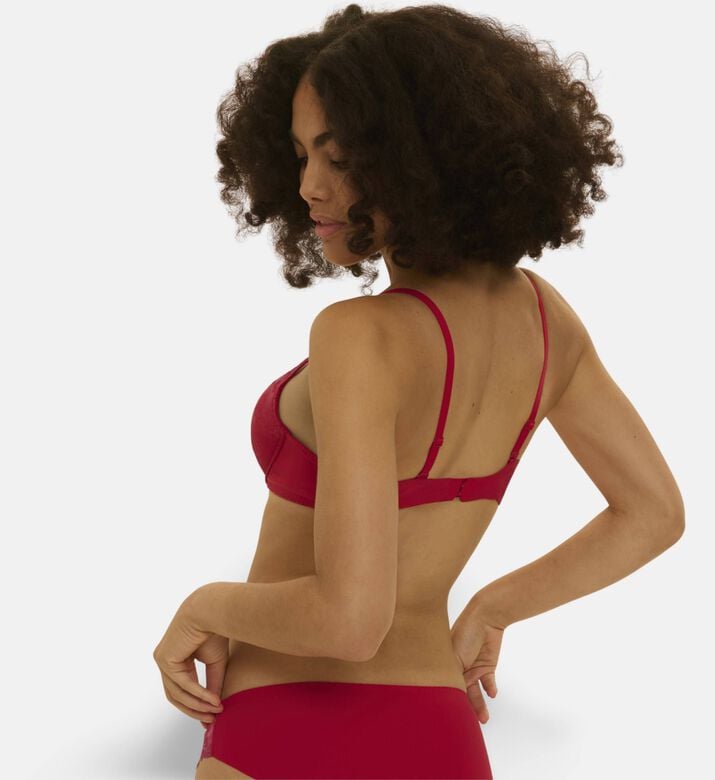 Simone Perele Bra, Model View