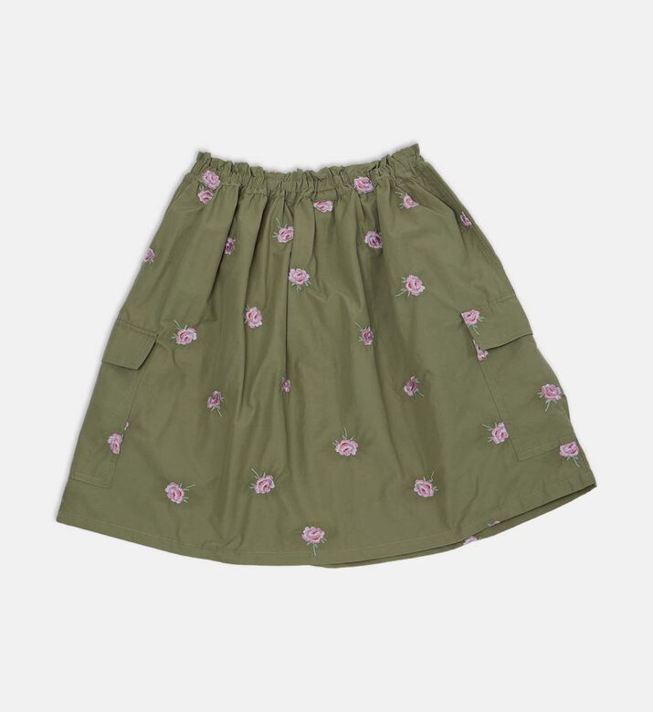 تنورة مزينة بطبعة أزهار على كاملها