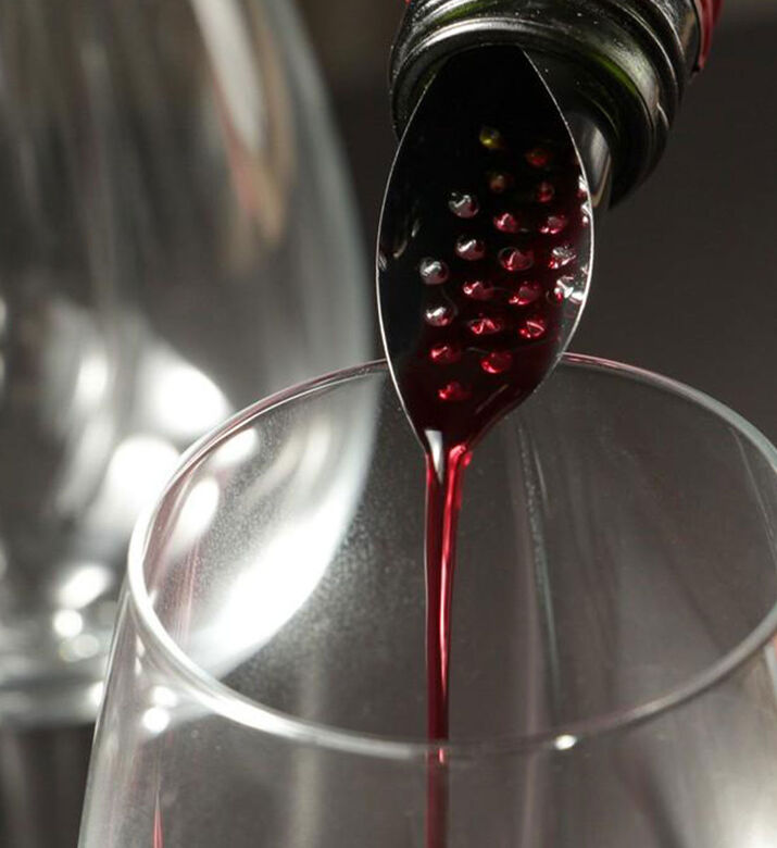Atelier du Vin Plastic Flexible Aerator Pourers, Packshot View