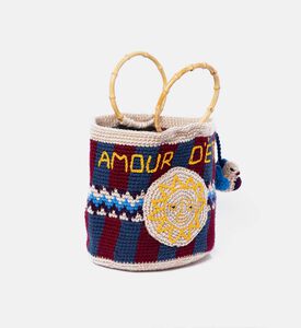 حقيبة يد مصنوعة يدويًا