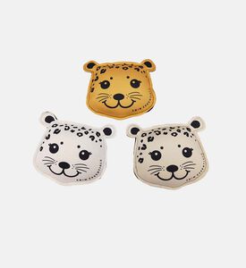 مجموعة أصدقاء الغواص تحت الماء بشكل نمر