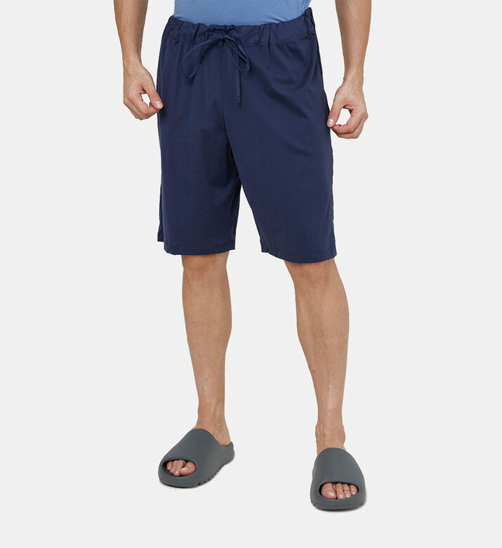 شورت بخصر مطاطي وقصة مستقيمة