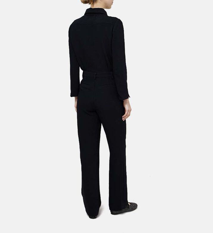 جمبسوت أوميزا بساق مستقيمة