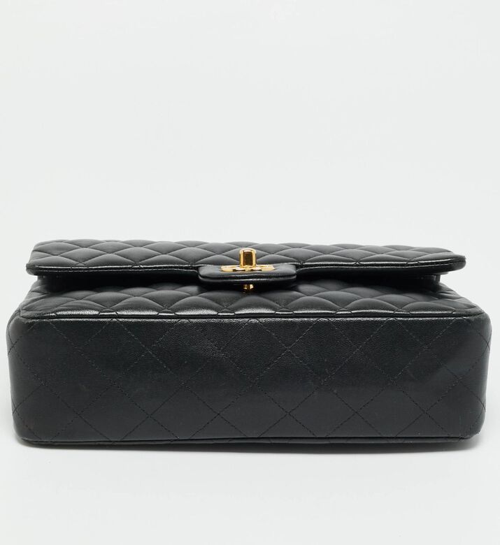 Chanel Bag Classic, Packshot View