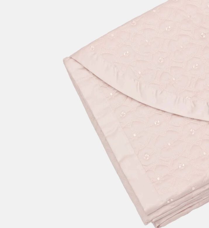 Dea Diamond Quilt Bed Cover, Packshot View