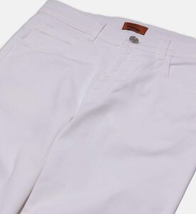 بنطال بشعار مطرز كلاسيكي