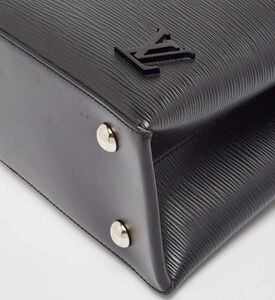 Epi Leather Kleber Mm Bag Preowned Epi Leather Kleber Mm Bag Preowned