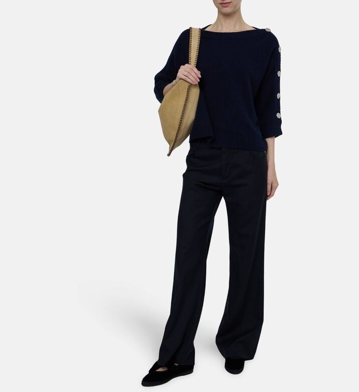 Ba and Sh Pant Nives, Model View