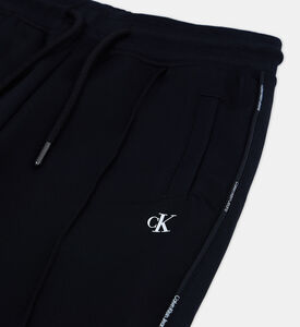 بنطال رياضي تيري مستقيم بنقشة أحرف الماركة