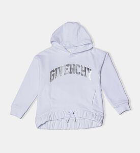 كنزة بغطاء رأس بطبعة شعار أربعة حروف جي معدنية