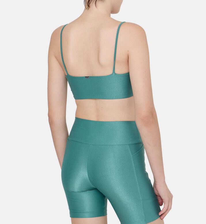 بلوزة بياقة مستديرة بحشوة قابلة للإزالة