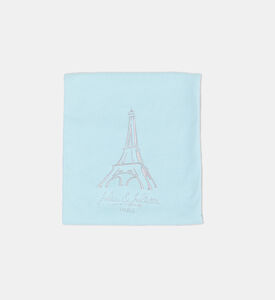 بطانية بتطريز برج إيفل