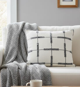 Home Deco and More Oxo Cotton Knife Edge Pillow, Packshot View