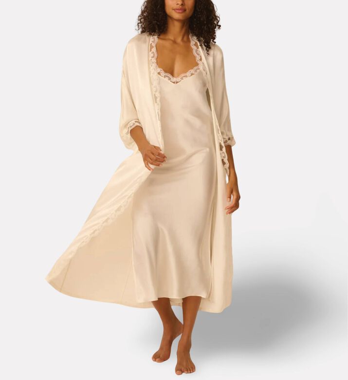 Simone Perele Kimono Long, Model View