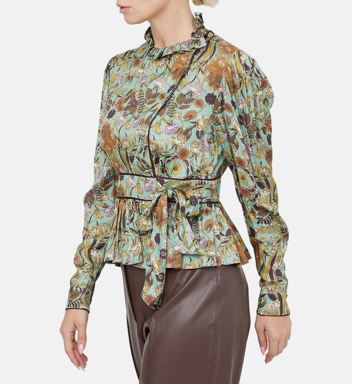 بيزلي تكدرت طوق الأعلى