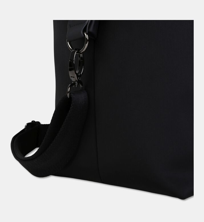 Boss Bag Changing, Packshot View