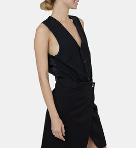 بلوزة بودي سوت فيست بتصميم مناسب