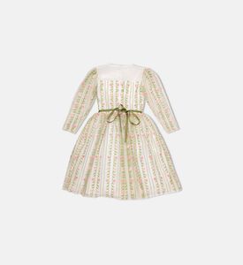 فستان بأكمام طويلة مطرز بأزهار