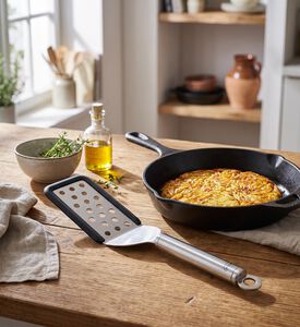 Rosle Round Handle Perforated Spatula, Model View