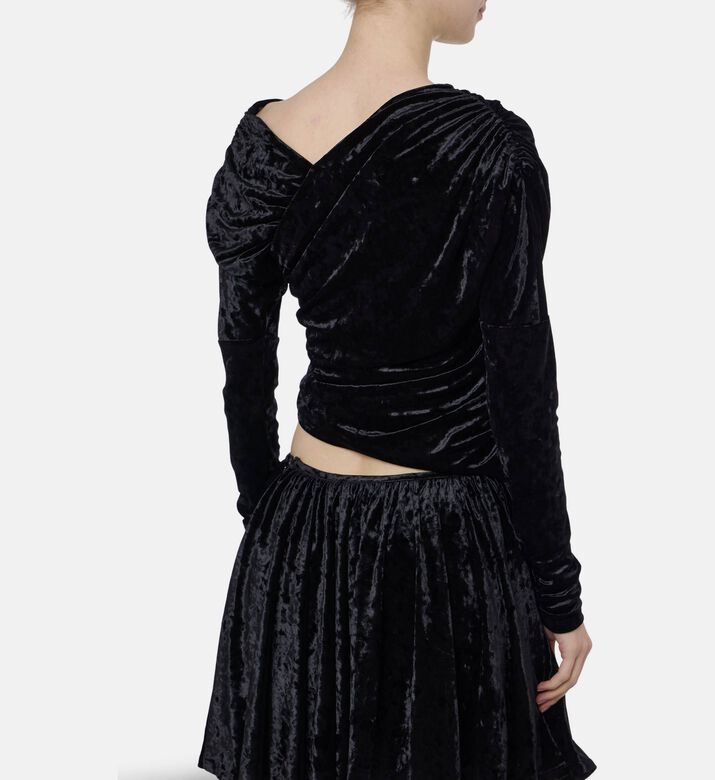 Ganni Blou, Model View