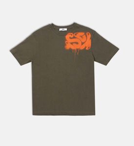 تيشيرت بياقة دائرية وطبعة شعار