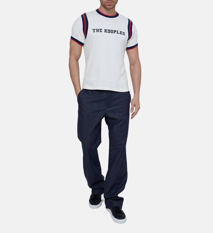 تيشيرت مخطط بشعار متباين بقصة ضيقة