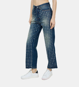 بنطال جينز بقصة مستقيمة مرصع