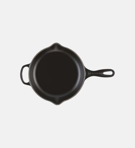Le Creuset Cast Iron Skillet, Black, 23-cm, Packshot View