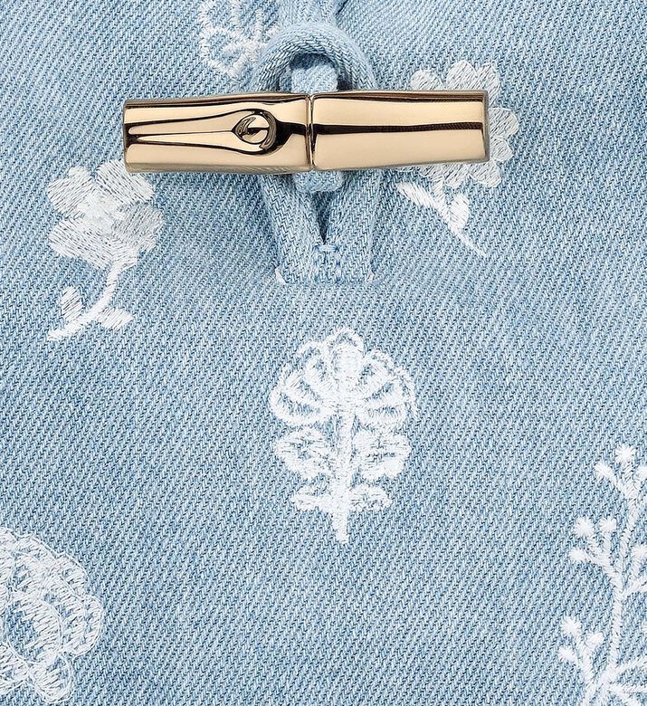 حقيبة باكيت بمقبض علوي