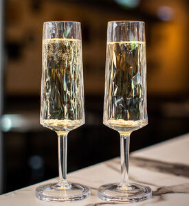 طقم كؤوس شمبانيا بلاستيك قطعتين