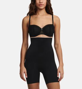 Chantelle Basic Shaping Shapewear Panty, Model View