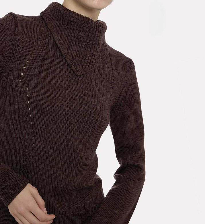 Ba and Sh Button Placket Long-sleeve Pull, Model View