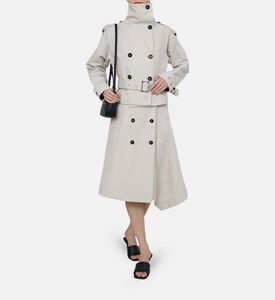 جاكيت بسحّاب بتفاصيل خطوط