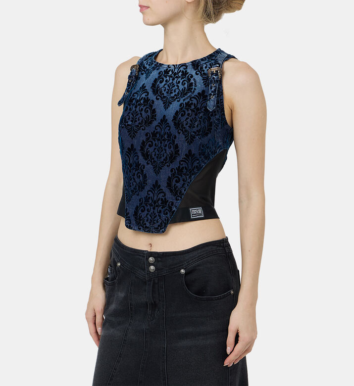 بلوزة قصيرة دنيم بنقشة أزهار