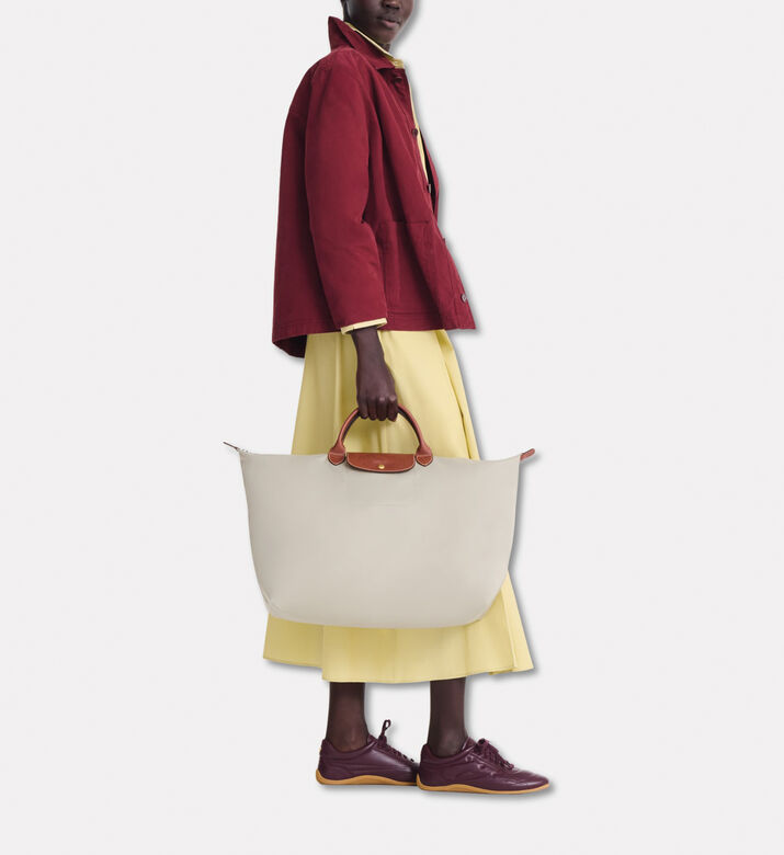 Longchamp Travel Bag Pliage, Greige, Model View