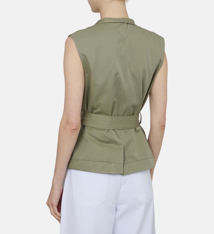 جيليه سفاري بخصر مطوّق ومشدود