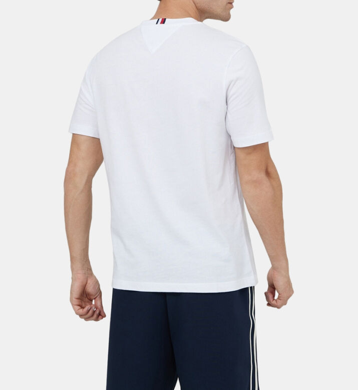 تيشيرت قطن بطبعة أحرف العلامة