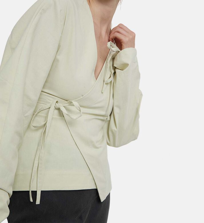 Martan Blou Tina, Model View