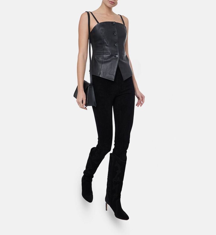 Samsoe Top Saclo, Model View