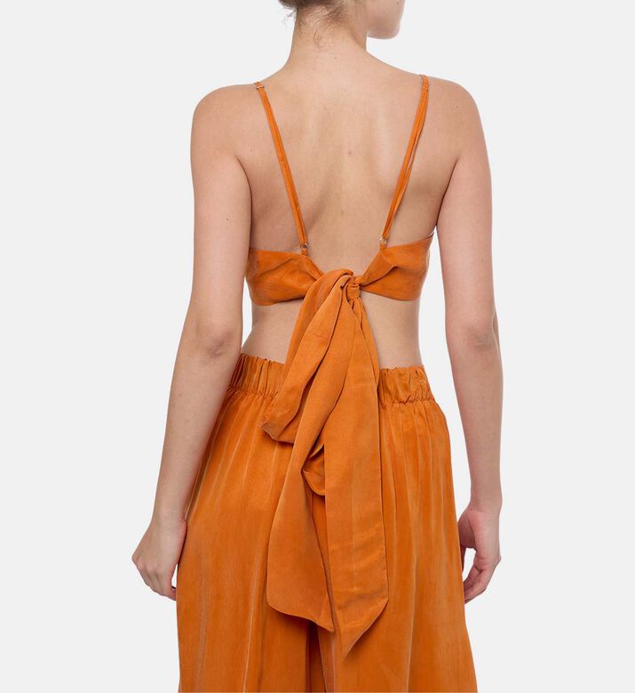 Niluu V-neck Cropped Bralette Top, Model View