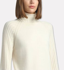 Luisa Spagnoli Pullover, Model View