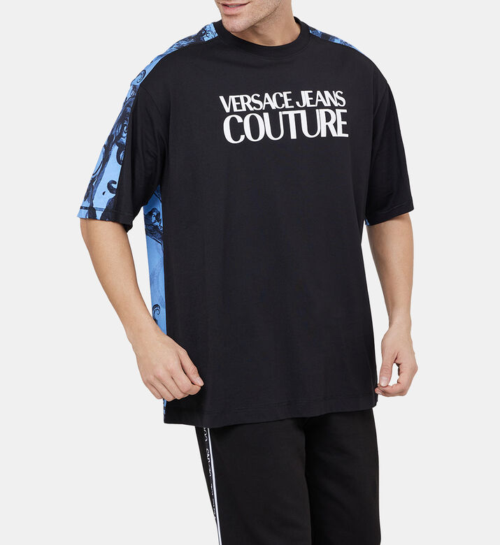 تيشيرت بطبعة شعار النهضة