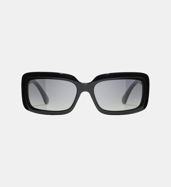 Heart-embellished Square Sunglasses Heart-embellished Square Sunglasses