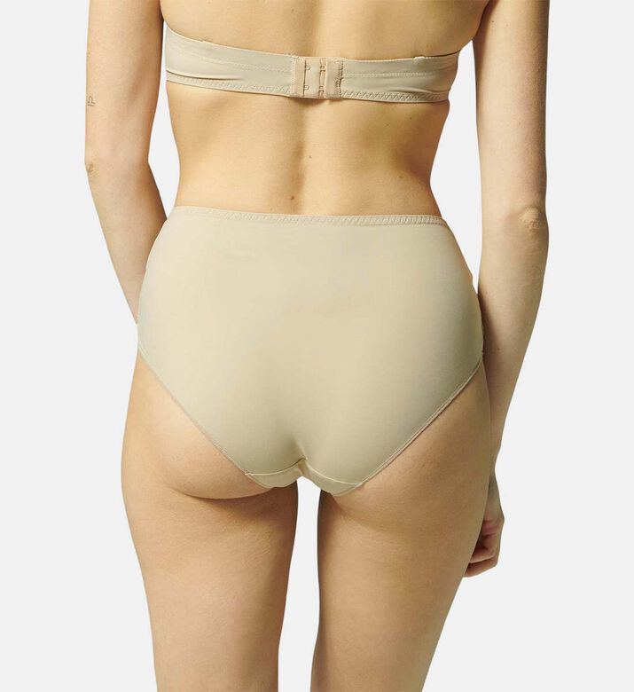 Simone Perele Delice High Waist Brief, Nude, Xl, Model View