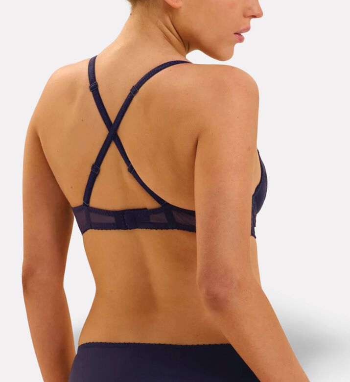 Simone Perele Plunging Push-up Bra, Dark-blue, 100, C, Model View