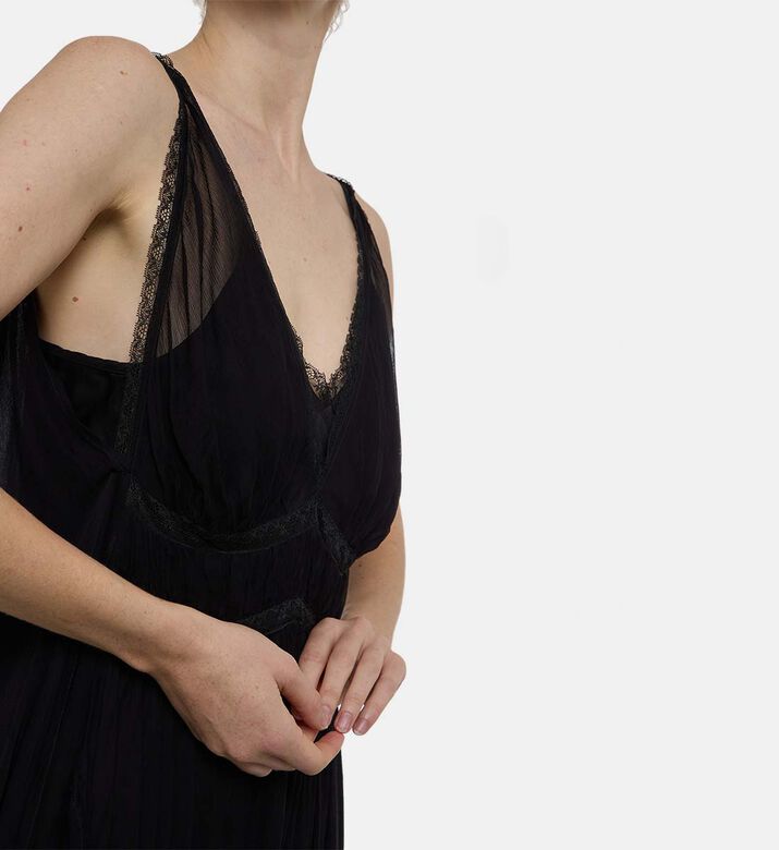 Mes Demoiselles Dress, Model View Mes Demoiselles Dress, Model View