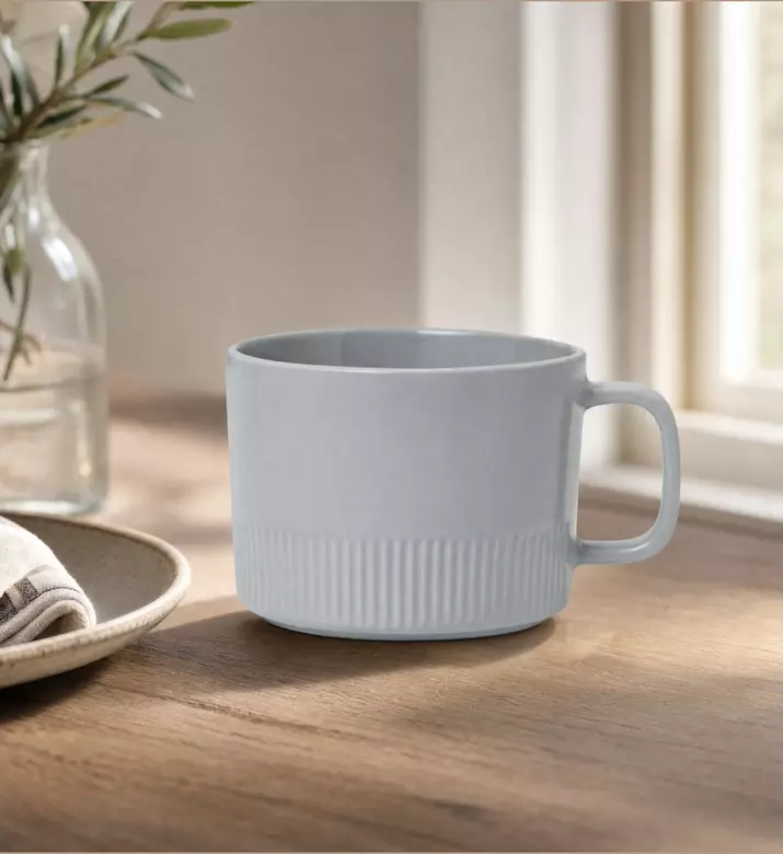 Marco Polo Slight Sheen Matt Mug, Light-grey, 330-ml, Model View